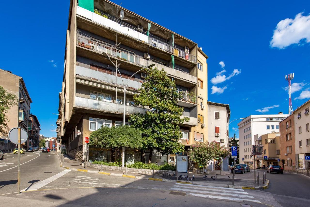 Srnec Apartments - Ciottina Rijeka Luaran gambar